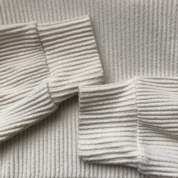 Alo Yoga Muse Hoodie Ivory S - Picture 12 of 16